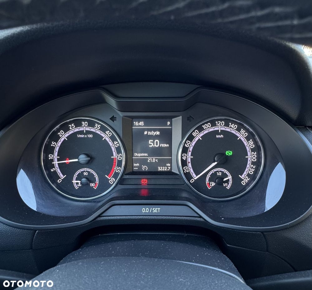 Skoda Octavia 2.0 TDI Ambition DSG EU6 - 26