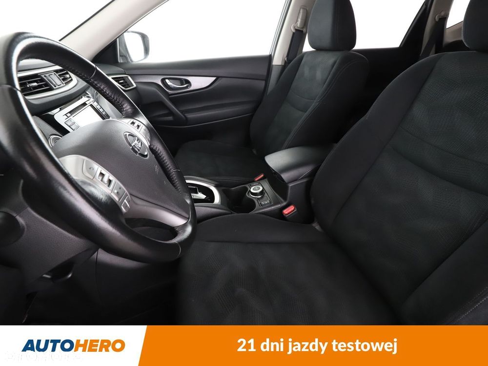 Nissan X-Trail - 10