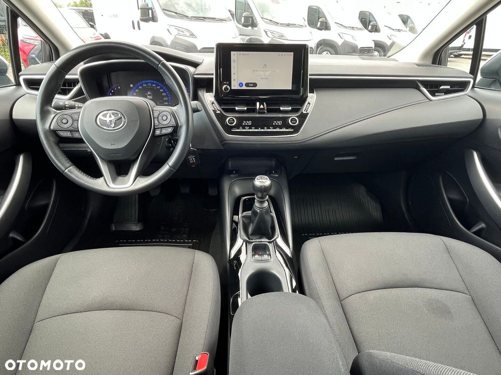 Toyota Corolla - 5