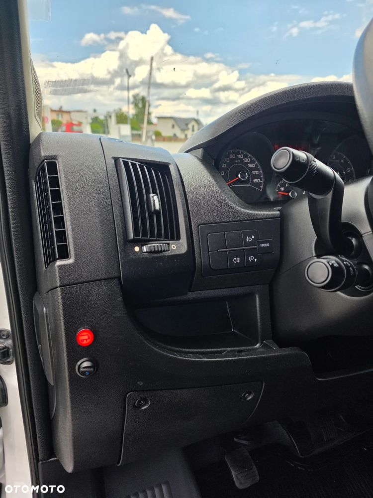 Fiat DUCATO 2,3 MJT 150 KONNY KONTENER 4,2M WINDA KLIMA KAMERA MAX 16 KOŁA 264TKM PRZEBIEGU GWARANCJA - 14