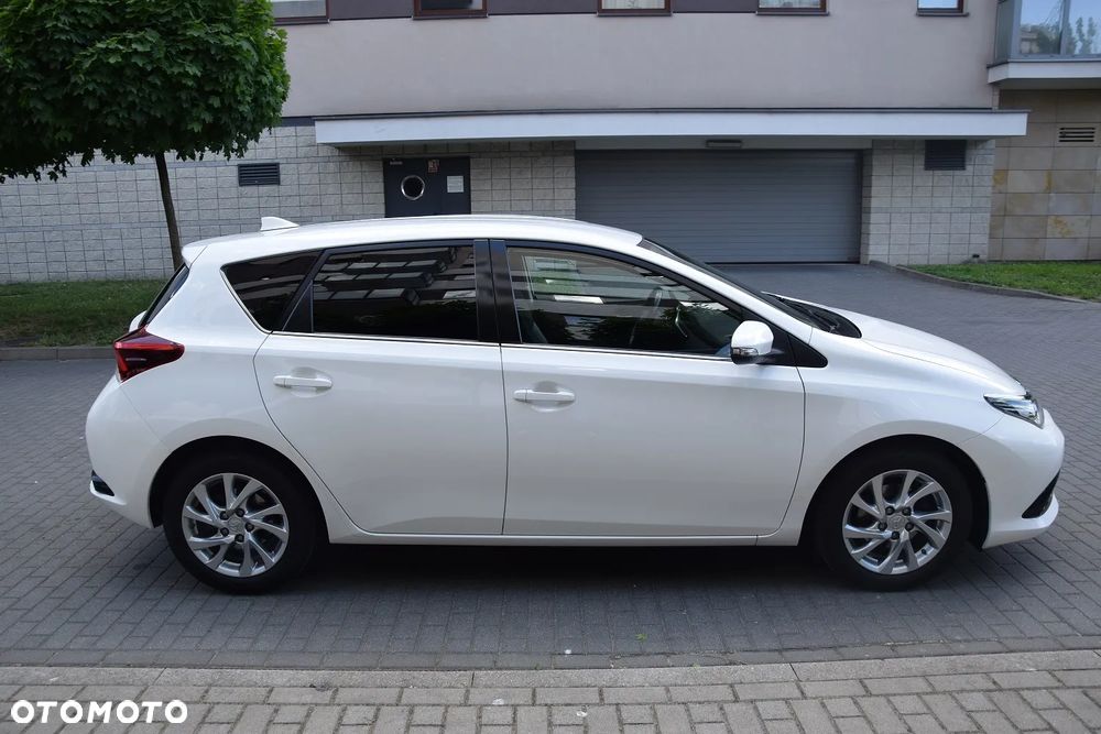Toyota Auris 1.33 VVT-i Premium - 3