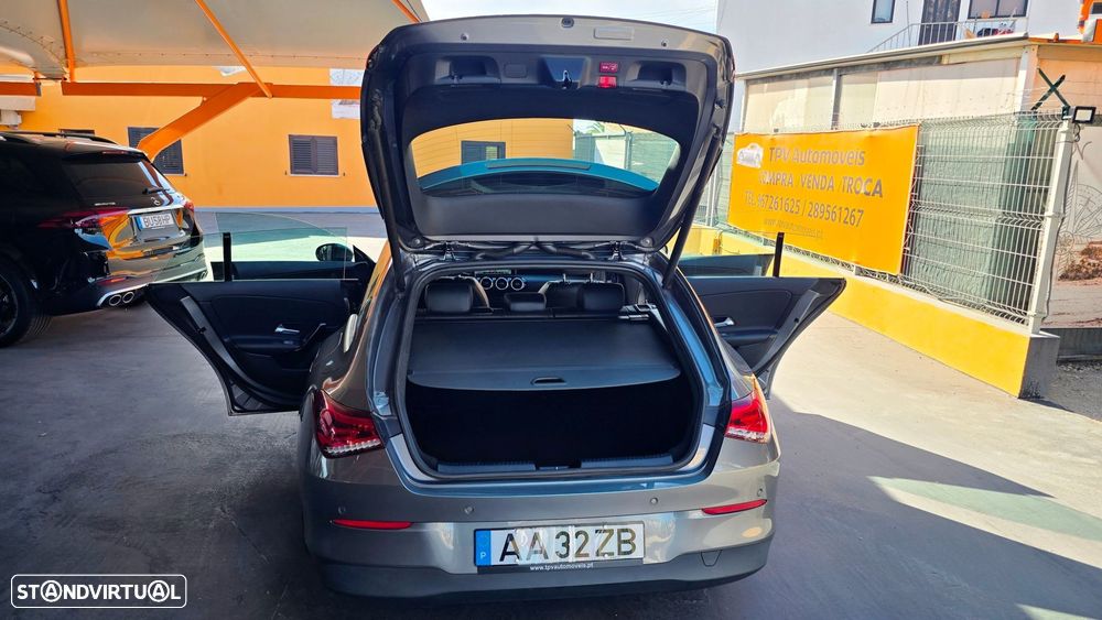Mercedes-Benz CLA 180 - 12