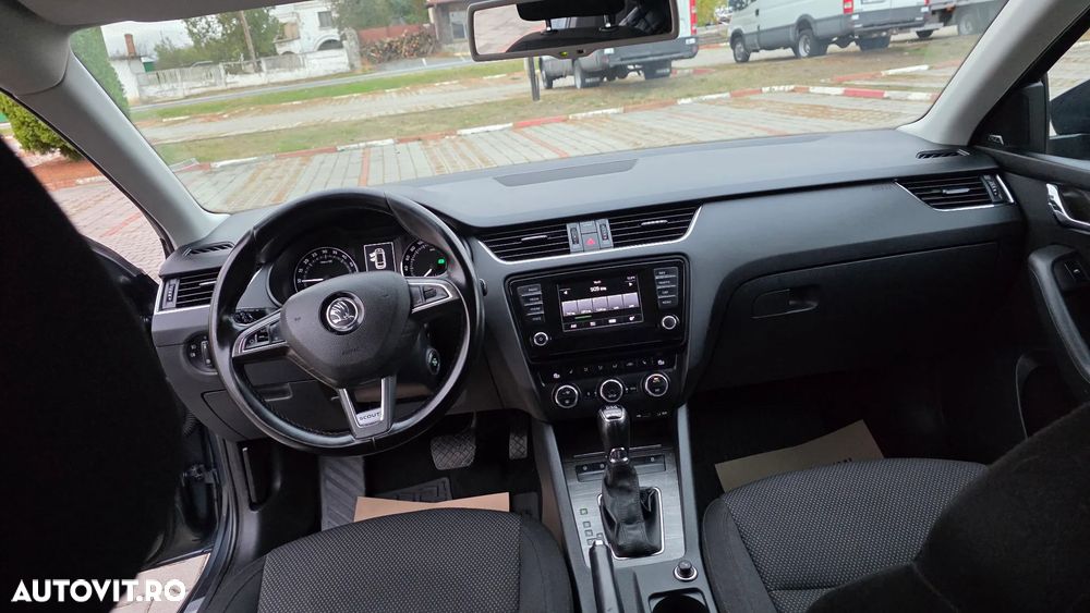 Skoda Octavia 2.0 TDI (Green tec) 4x4 DSG Scout - 5