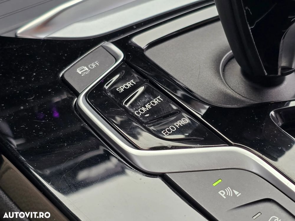 BMW X4 xDrive20d - 29