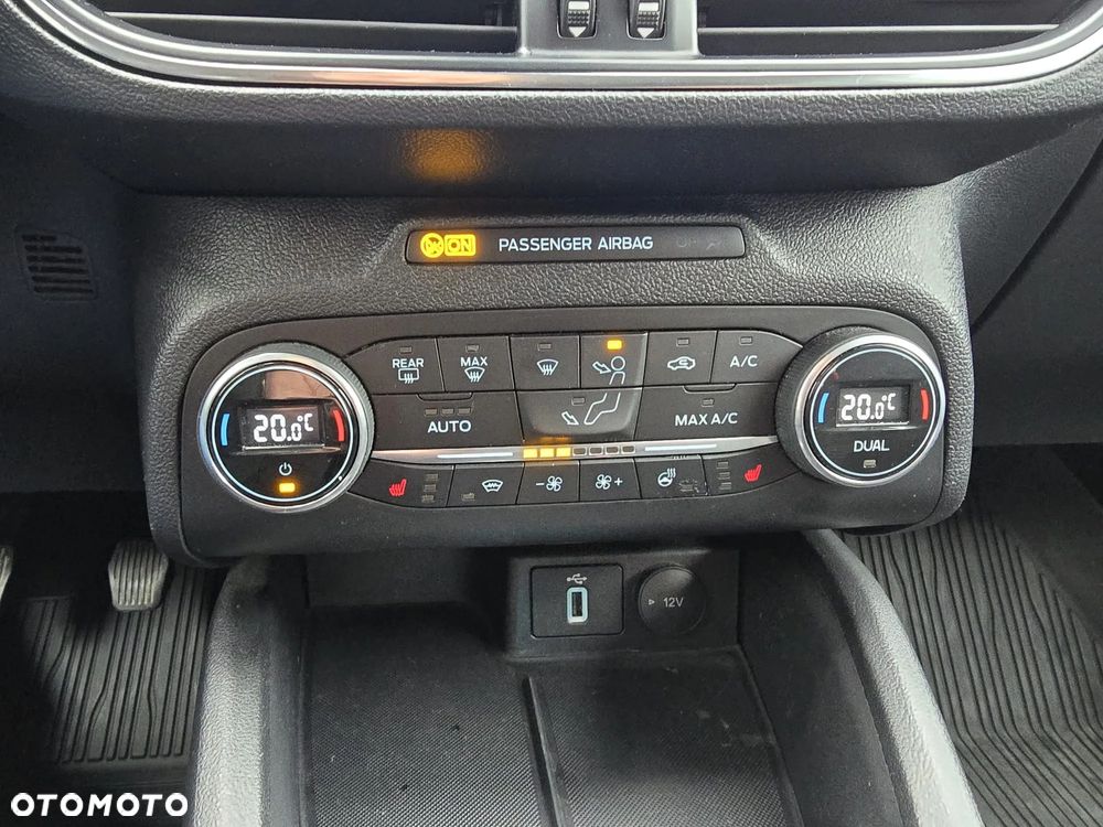 Ford Focus 1.0 EcoBoost mHEV Active - 13