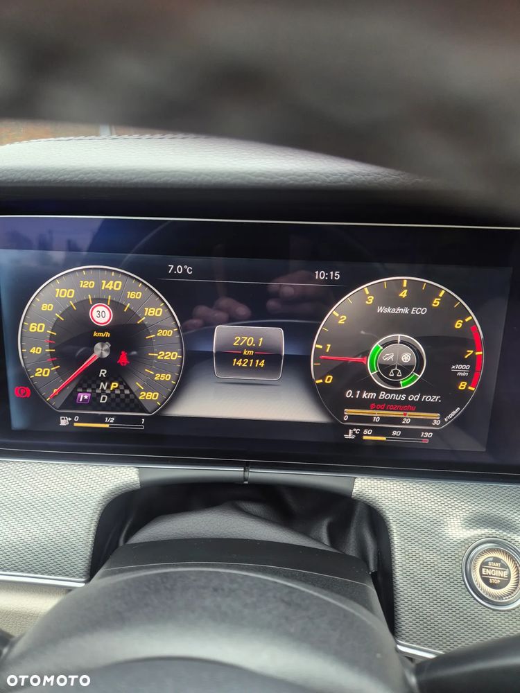 Mercedes-Benz Klasa E - 7