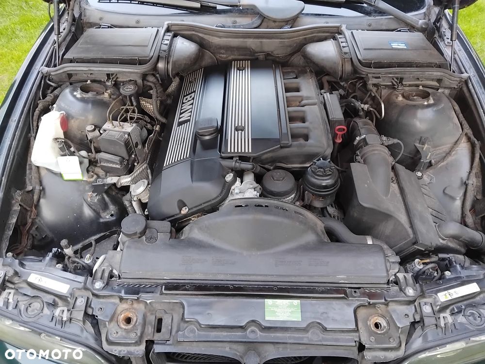 BMW Seria 5 - 15