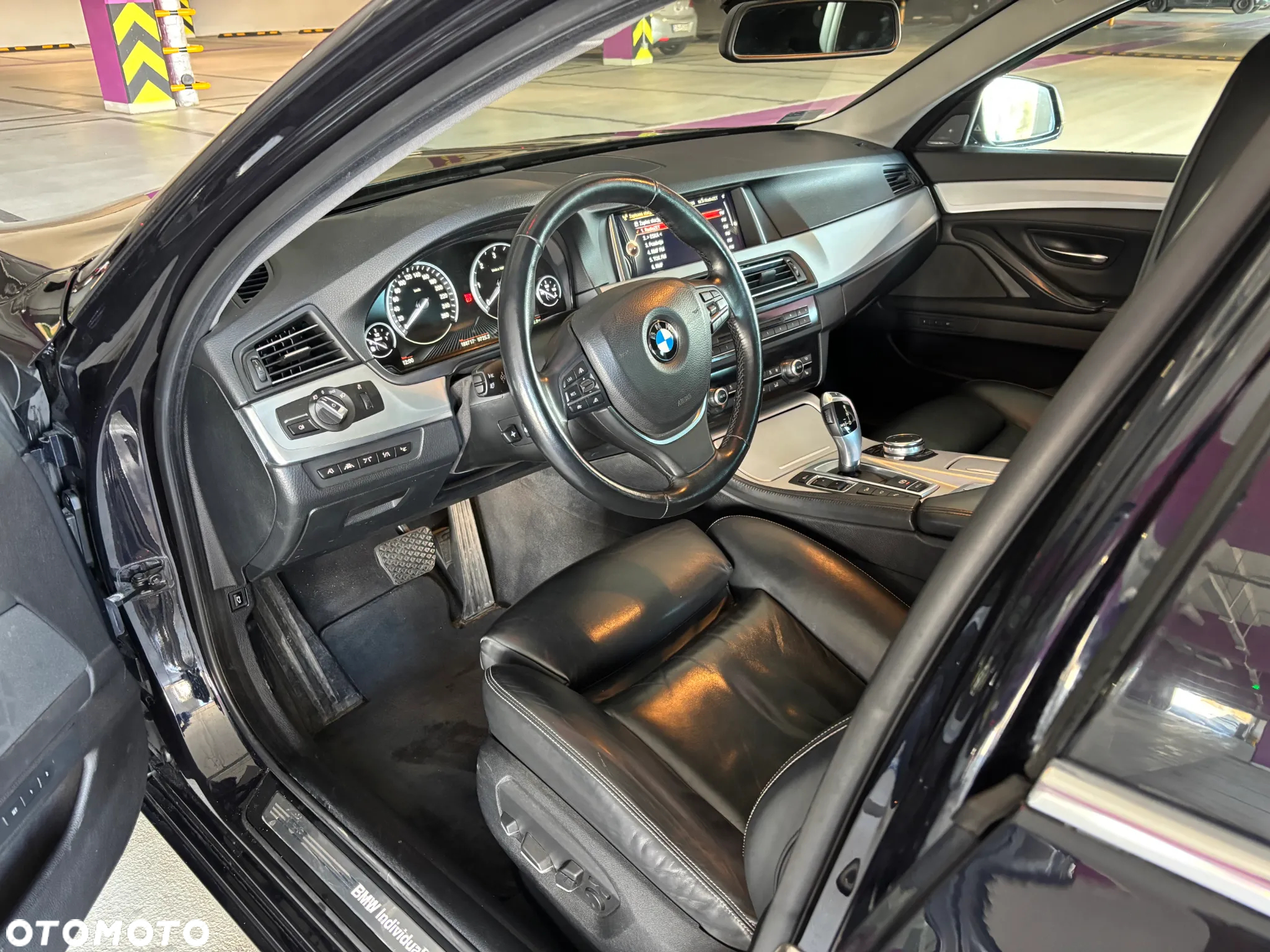 BMW Seria 5 535d xDrive Luxury Line - 11