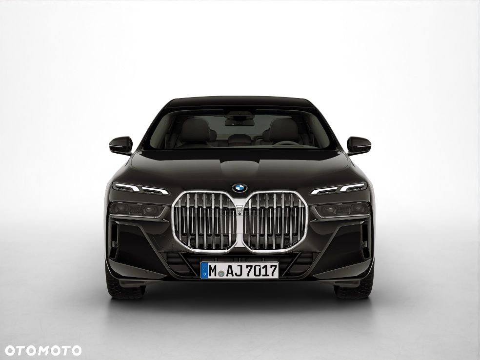 BMW Seria 7 740d xDrive - 29