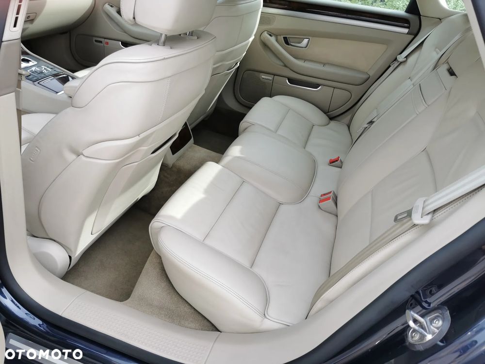 Audi A8 4.2 TDI Quattro - 7