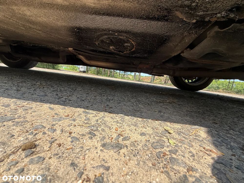 BMW Seria 3 316i - 30