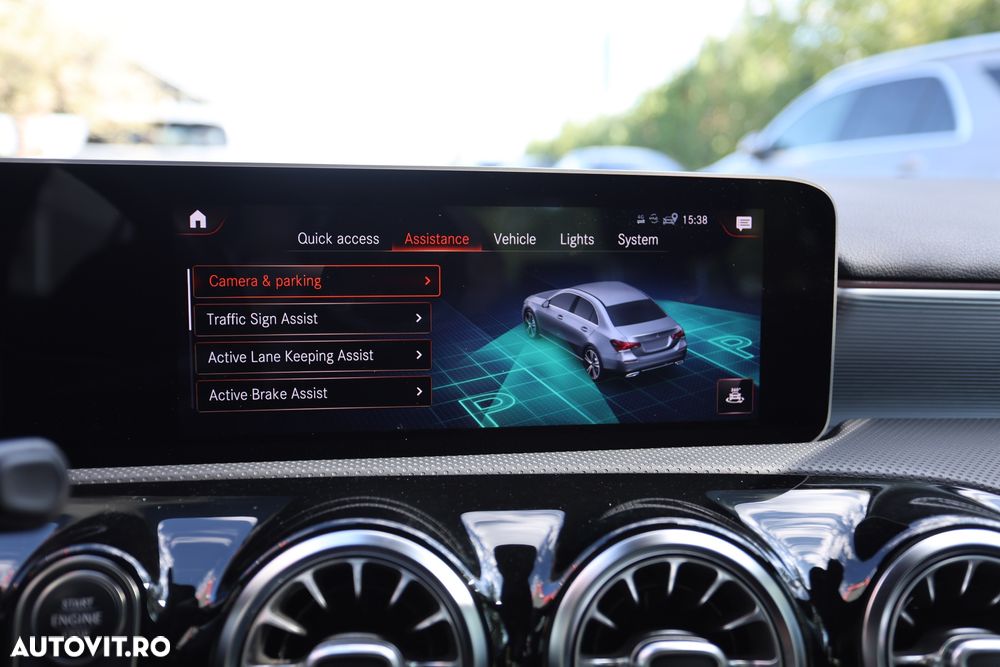 Mercedes-Benz A 200 d 8G-DCT Edition 2020 - 29