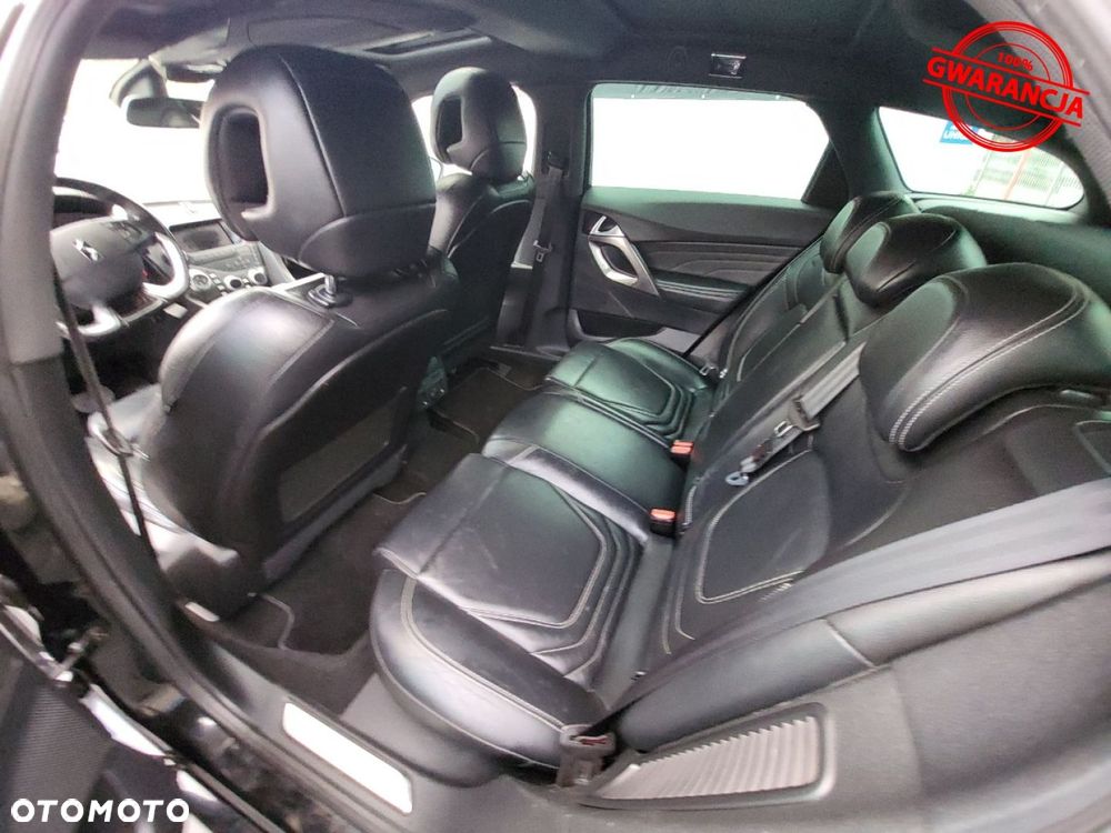 Citroën DS5 2.0 HDi Hybrid4 SoChic MCP - 38