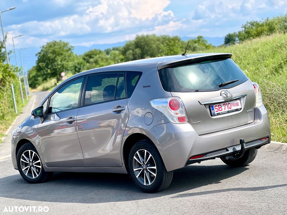 Toyota Verso - 6