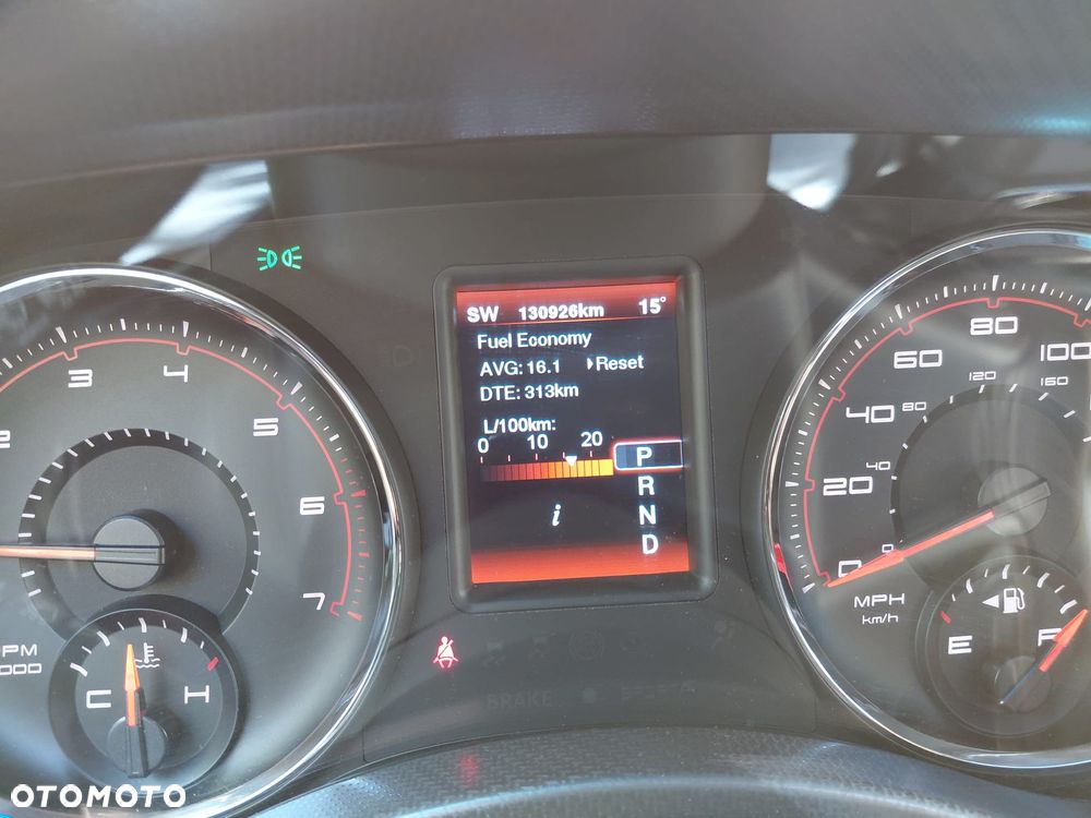 Dodge Charger 5.7 V8 RT - 23