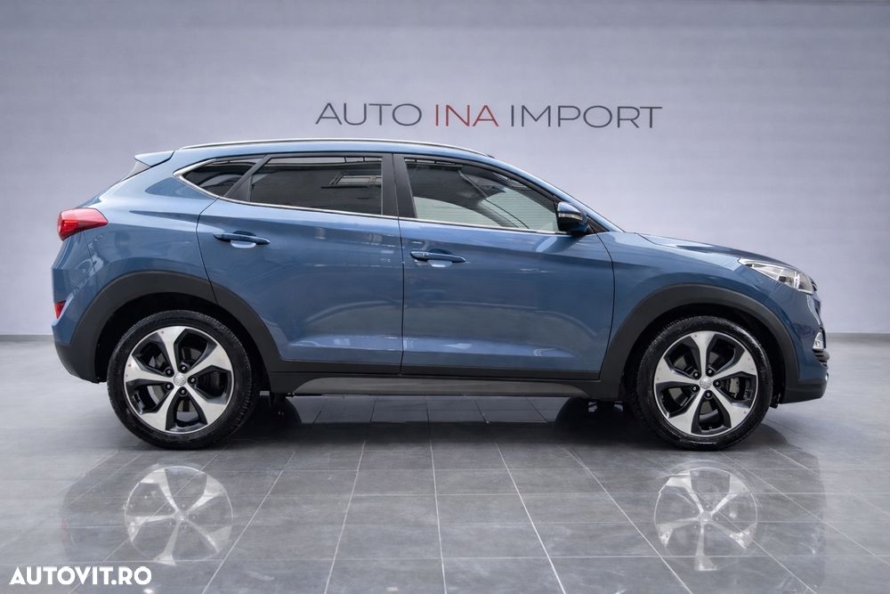 Hyundai Tucson 2.0 CRDI 4WD Automatik Style - 10