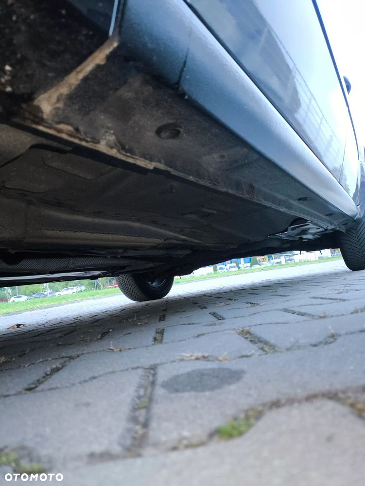Ford S-Max 2.0 TDCi DPF Titanium - 37