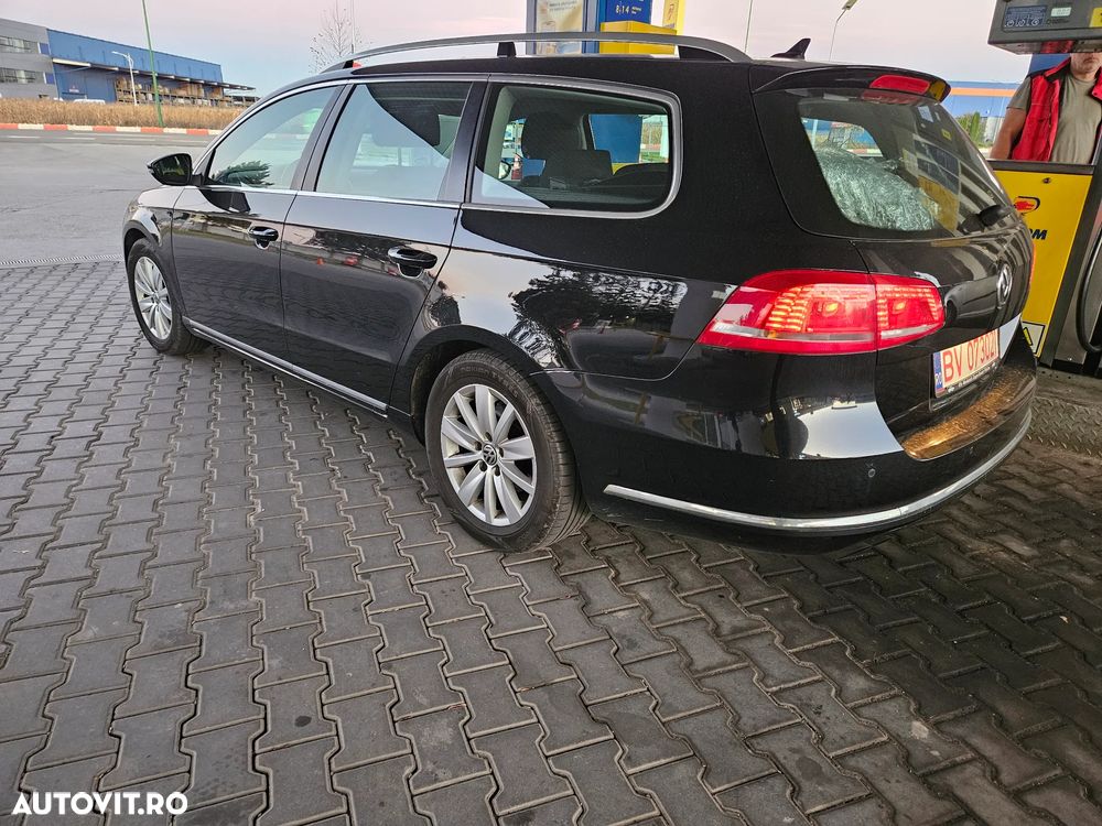 Volkswagen Passat Variant 2.0 TDI BlueMotion Technology Comfortline - 5