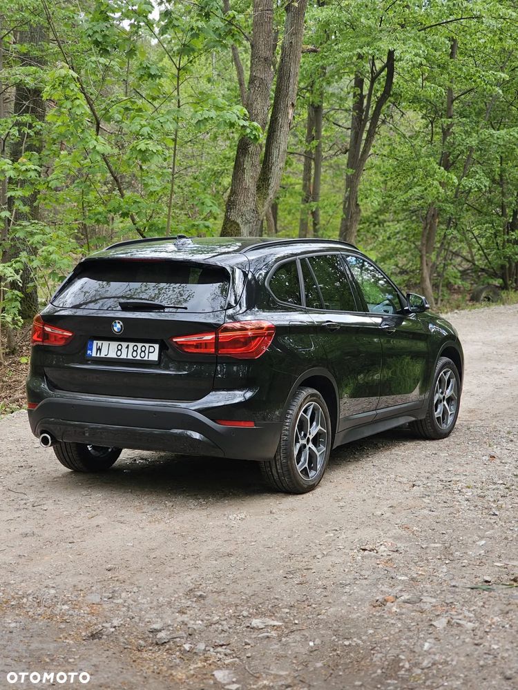 BMW X1 sDrive18i - 4