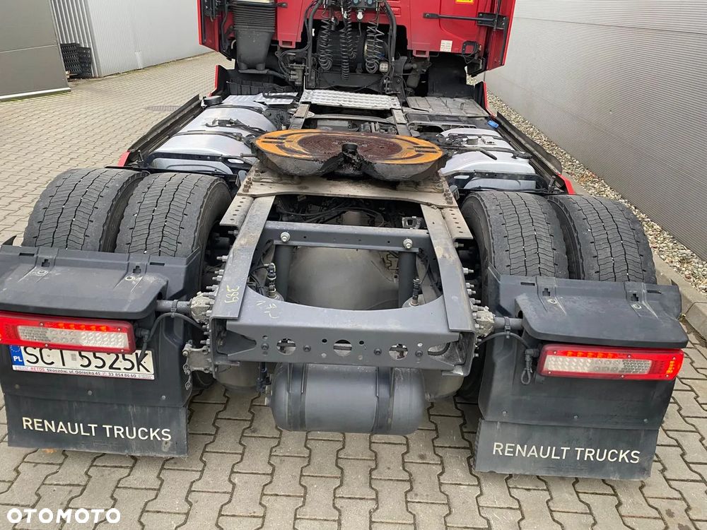 Renault T520 High Cab (Standard) - 17