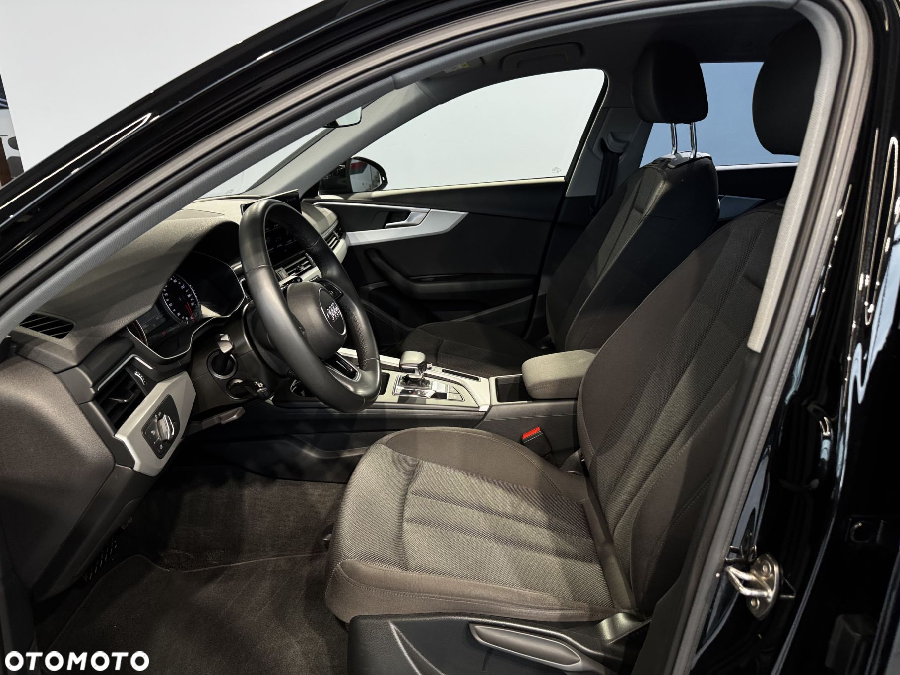 Audi A4 - 16
