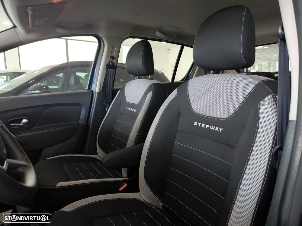 Dacia Sandero 0.9 TCe Stepway - 12