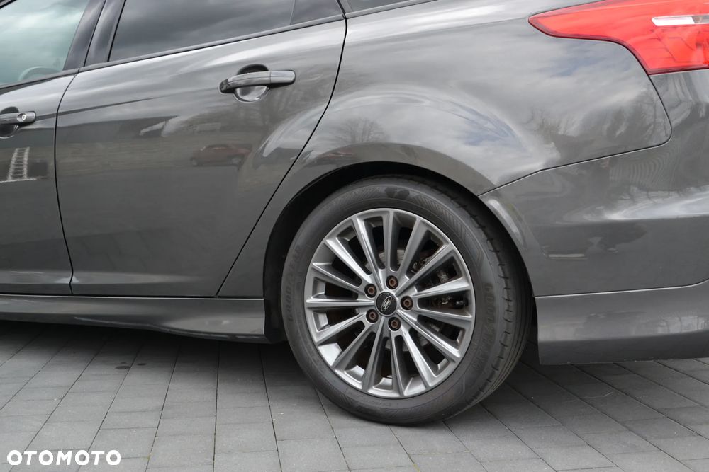 Ford Focus 1.5 EcoBoost ST-Line ASS - 12