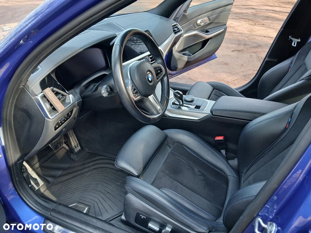 BMW Seria 3 M340i xDrive mHEV sport - 19