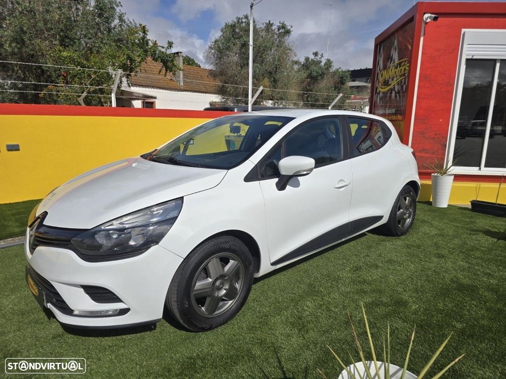 Renault Clio 1.5 dCi Zen — fotografia 2