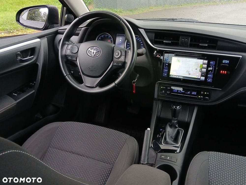 Toyota Corolla 1.6 Comfort MS - 21