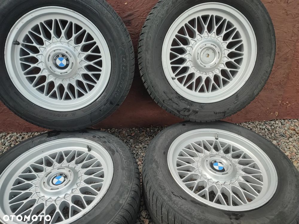 BMW  E39 / E46 / E38 / E36 / E34 / E32 / E60 / ITP. ORYGINALNY KOMPLET FELG STYLING 5 ( 4 SZTUKI + 1 ZAPASÓWKA ) + DEKIELKI W ROZMIARZE 16 CALI 7J ET20 O NR. 36 11 1 092 336 OEM W DOBRYM STANIE + OPONY GRATIS POD PROJEKT / M5 / RARYTAS - 11