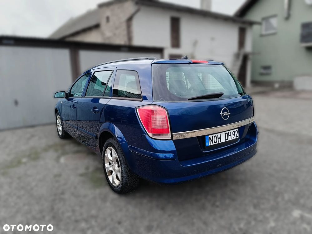 Opel Astra 1.9 CDTI - 7