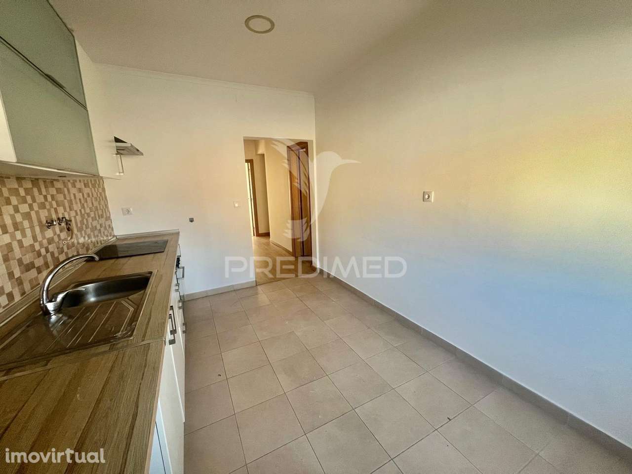 Apartamento T2 totalmente remodelado - Baixa da Banheira - Grande imagem: 4/20