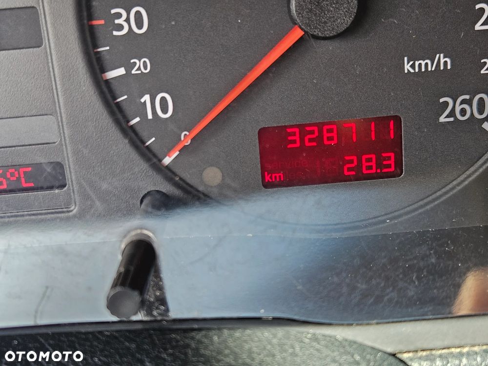 Audi A4 Limousine - 13