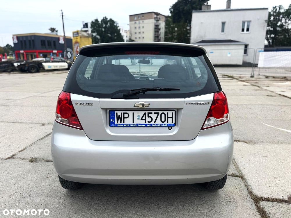 Chevrolet Kalos - 18