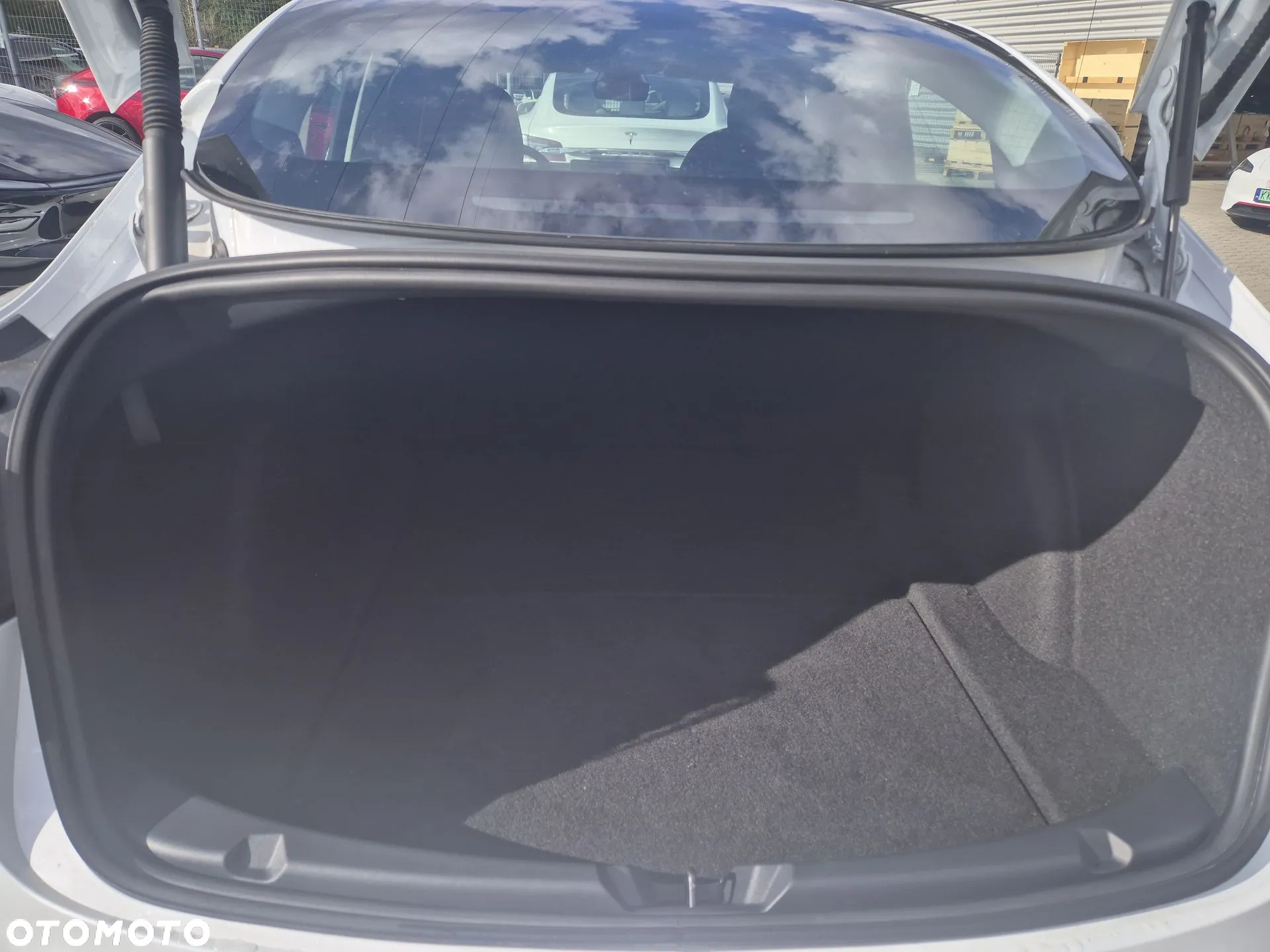 Tesla Model 3 Long Range RWD - 12