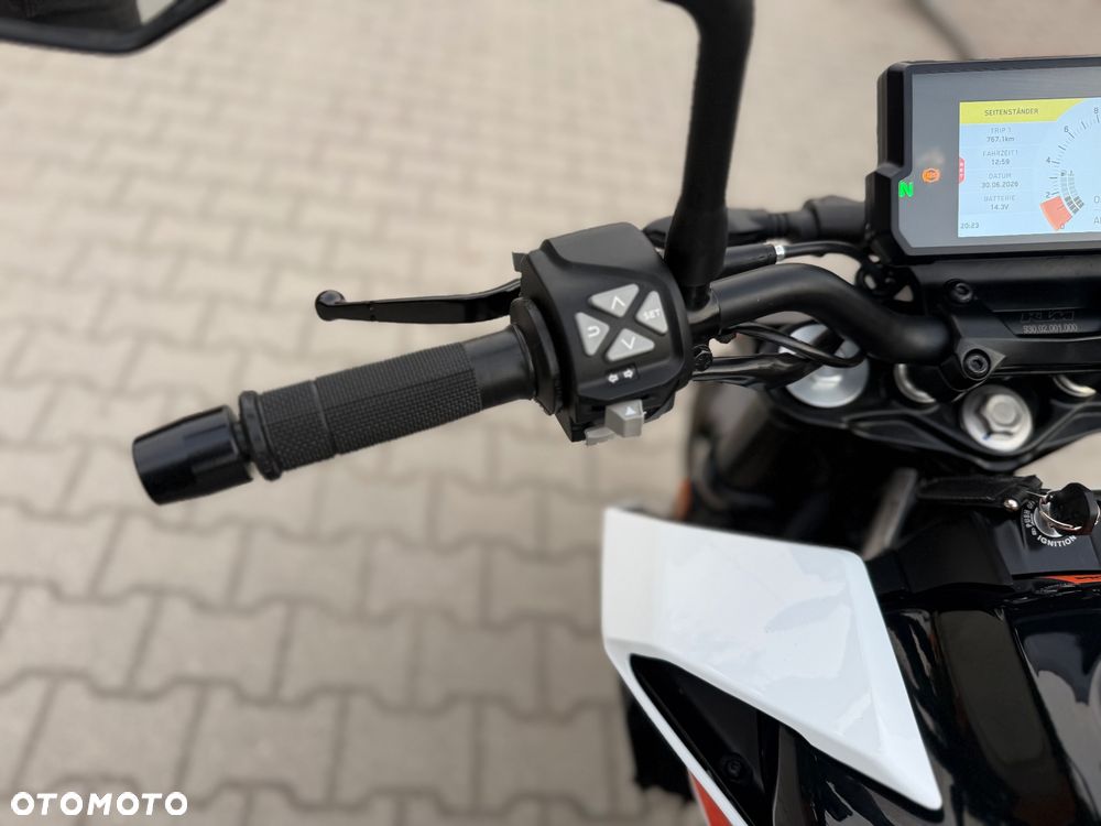 KTM Duke 390 - 26