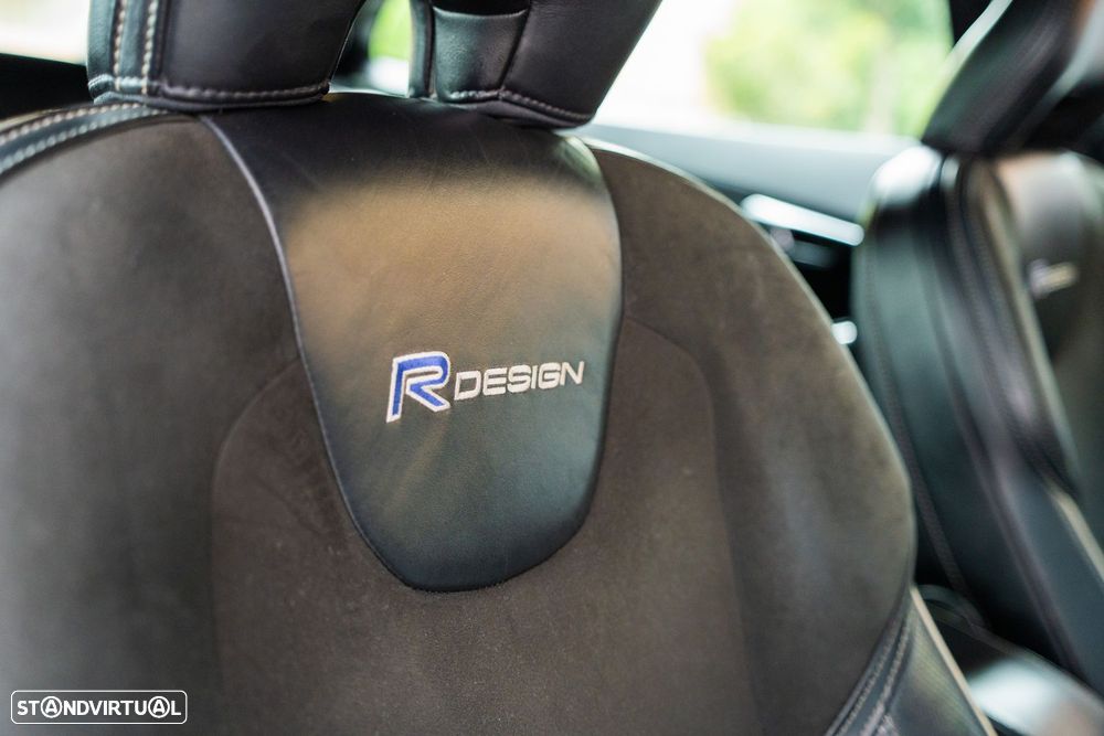 Volvo V40 D2 R Design - 9