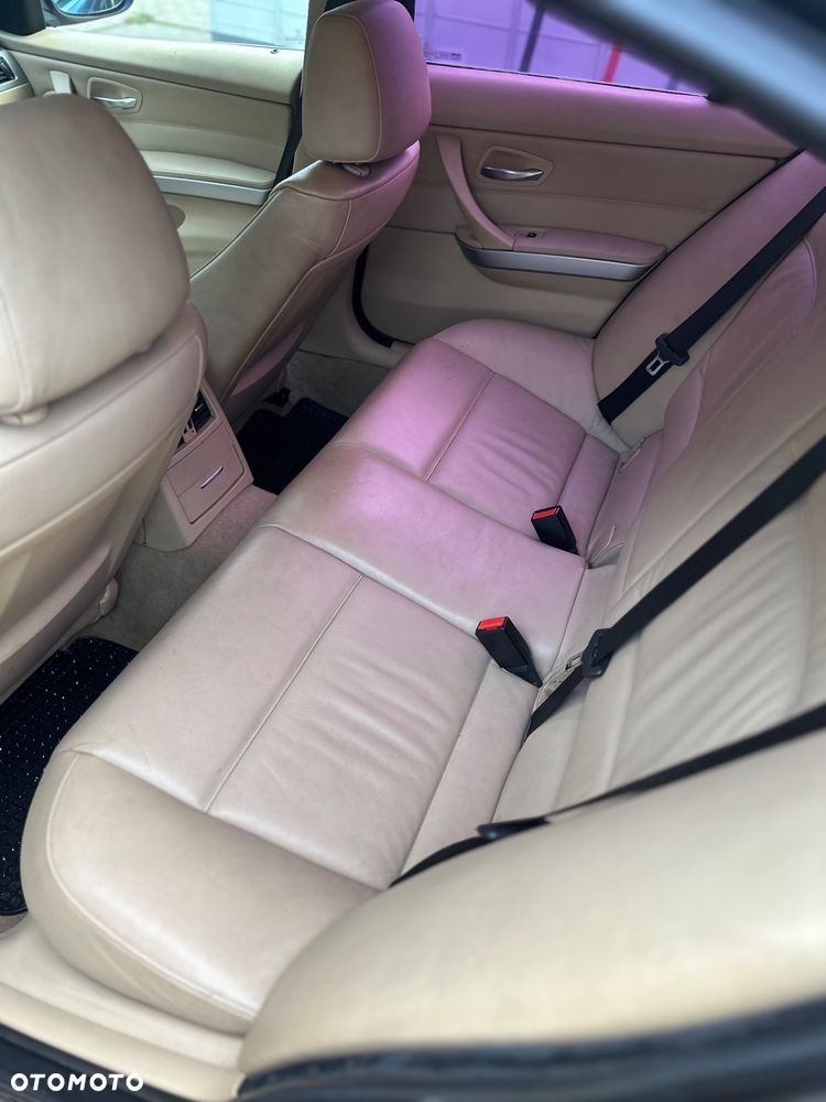 BMW Seria 3 - 10
