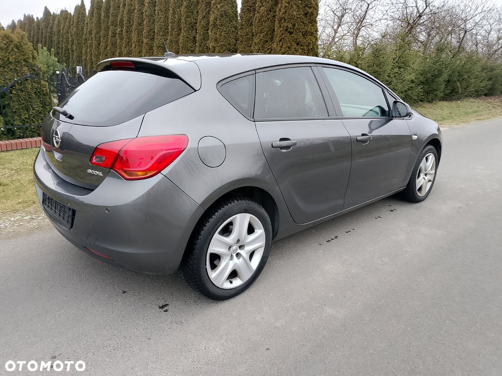 Opel Astra - 5