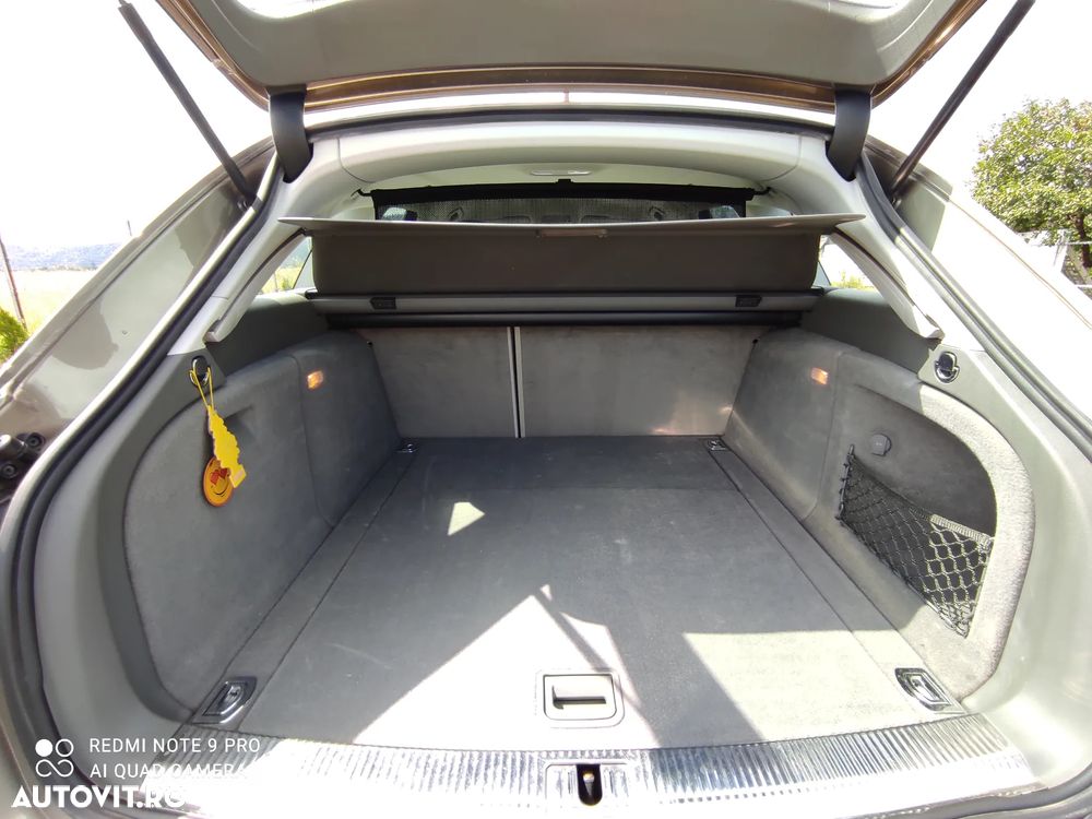 Audi A4 2.0 TDI Multitronic Avant - 20