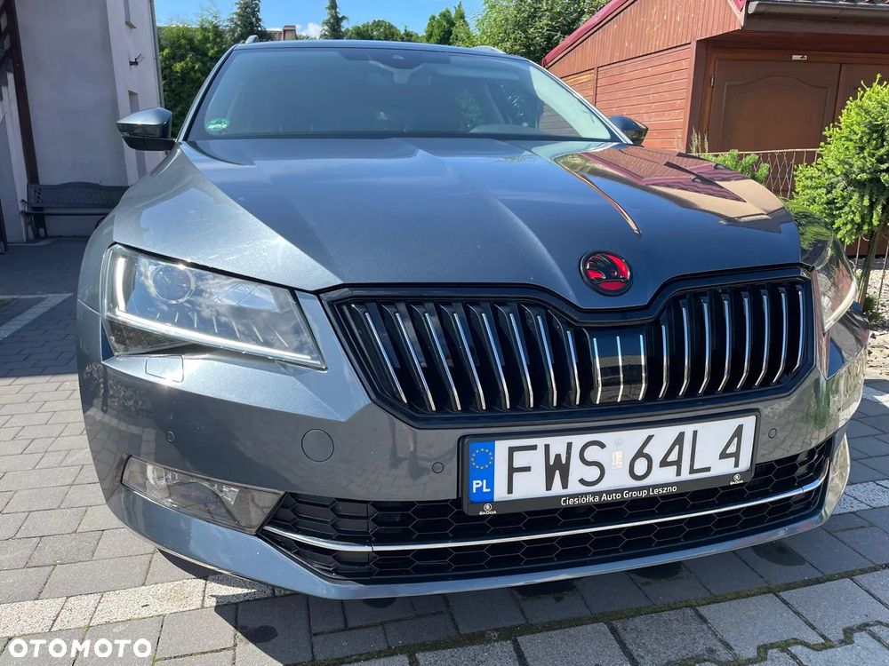 Skoda Superb Combi 2.0 TDI DSG Style - 14