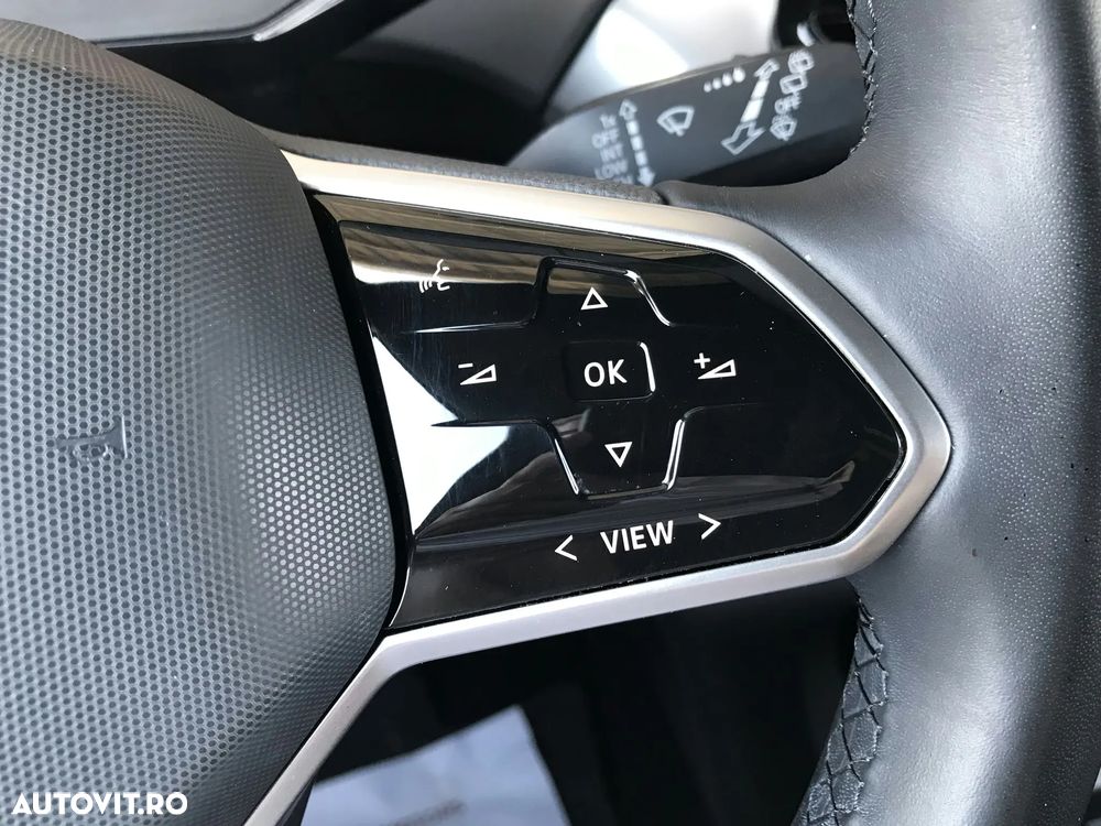 VOLKSWAGEN ID.4 2023 — imagine 62