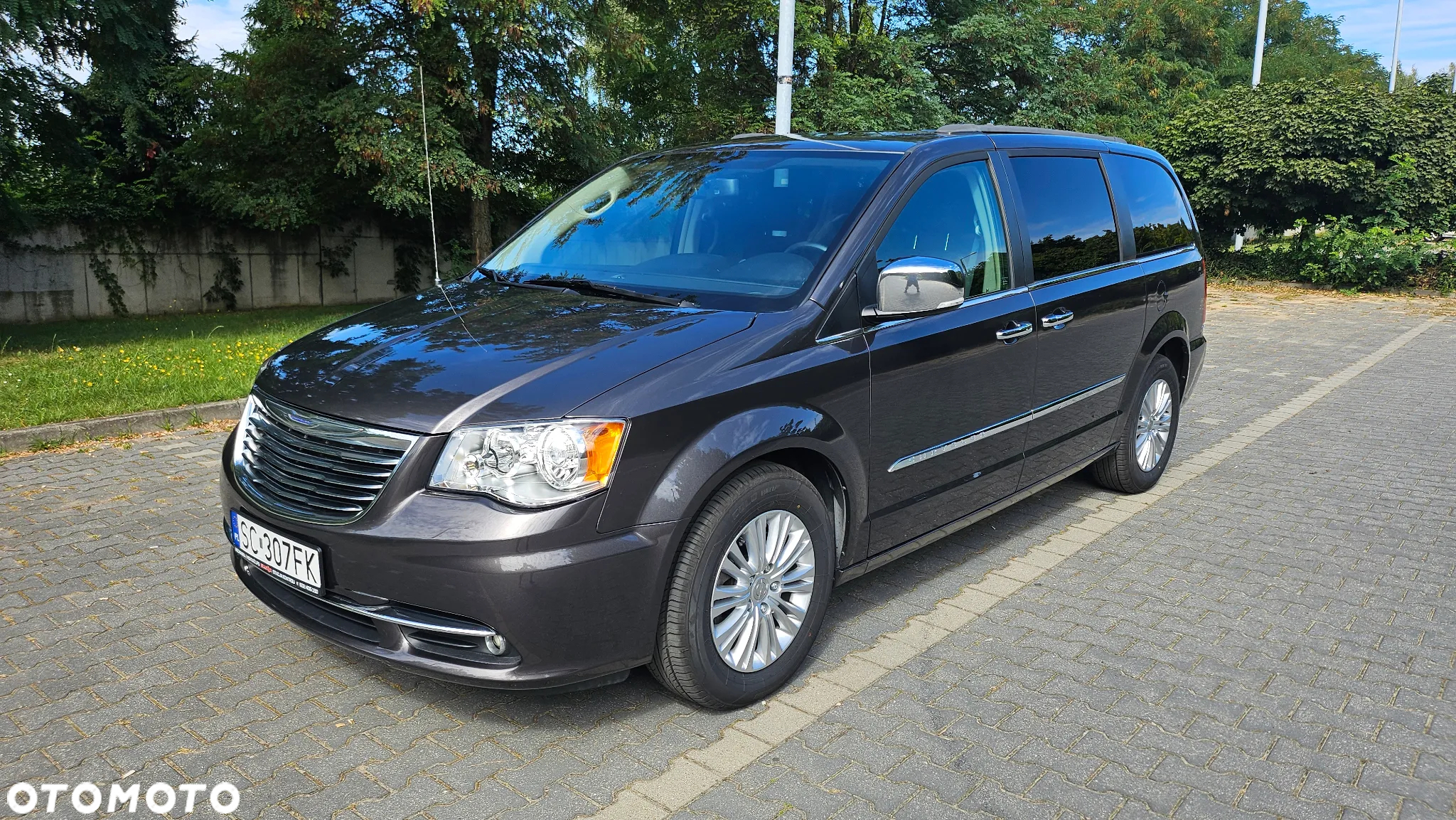 Chrysler Town & Country 3.6 Limited - 5