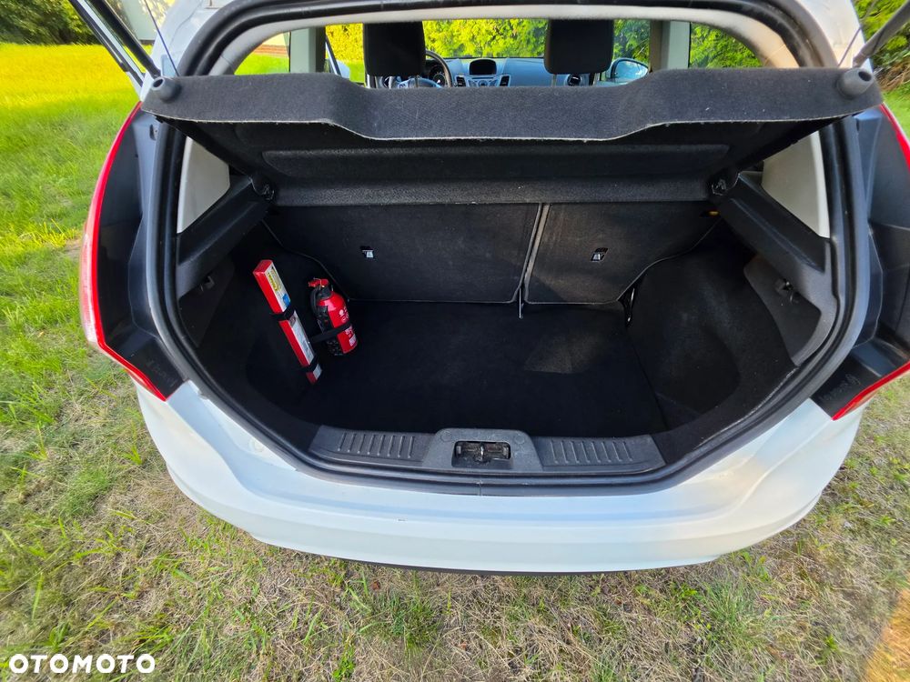 Ford Fiesta 1.25 Trend Edition - 22