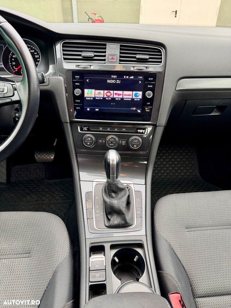 Volkswagen Golf 1.6 TDI DSG Comfortline - 14