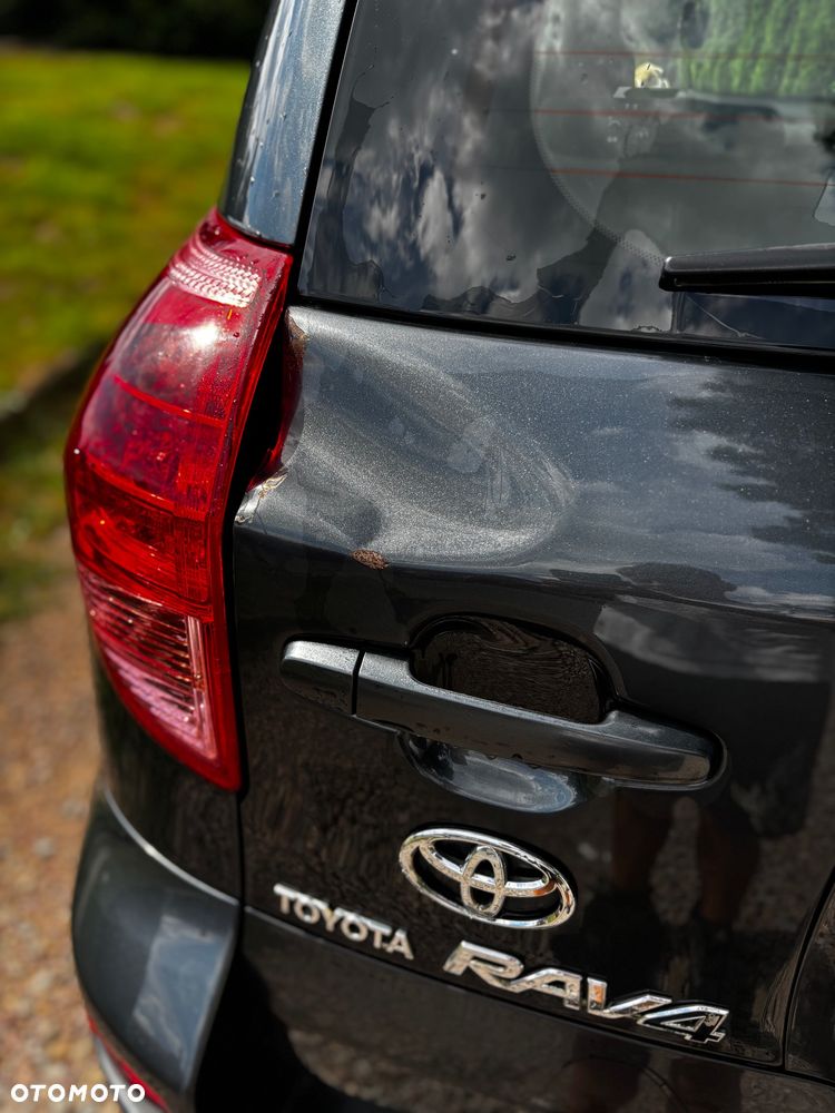 Toyota RAV4 2.2 D-4D Luna - 6