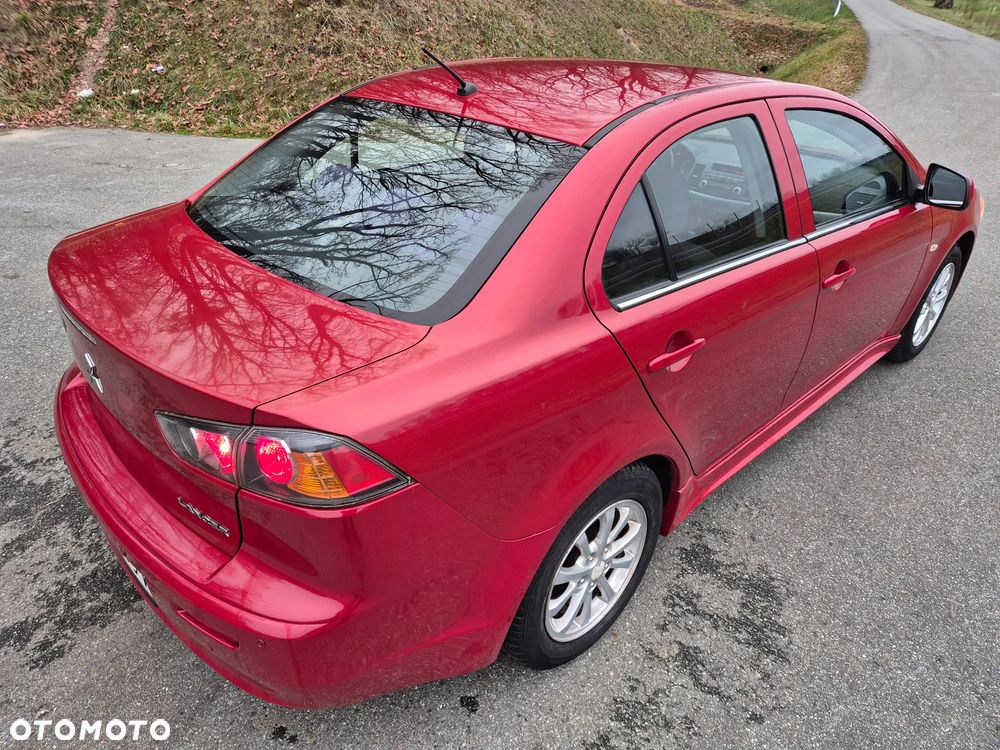 Mitsubishi Lancer 1.6 Invite - 16