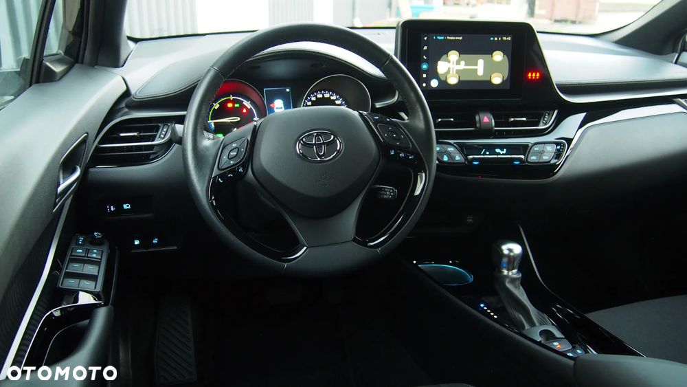 Toyota C-HR 1.8 Hybrid Dynamic - 24