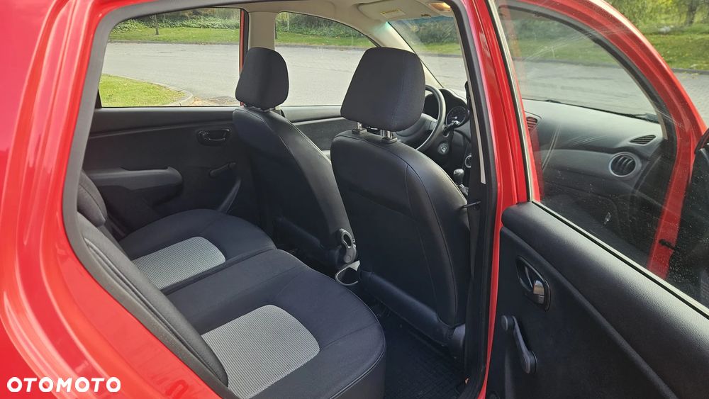 Hyundai i10 1.1 Style - 13